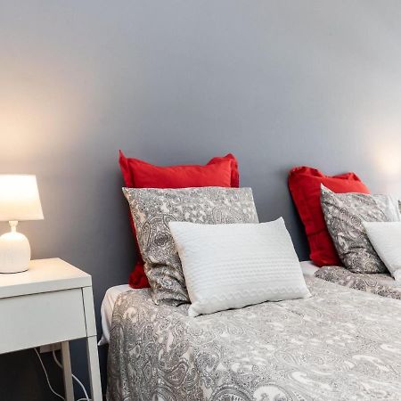 Akisol Faro Sunny Apartment Luaran gambar