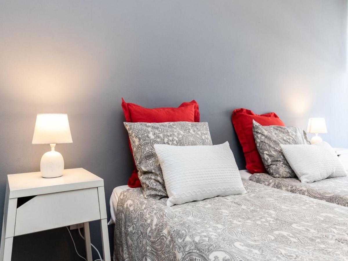Akisol Faro Sunny Apartment Luaran gambar