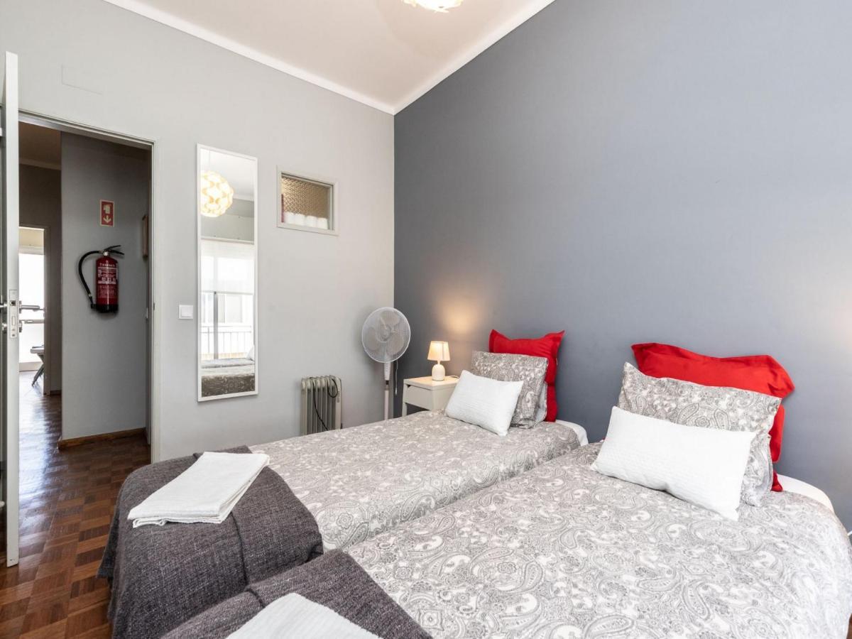 Akisol Faro Sunny Apartment Luaran gambar