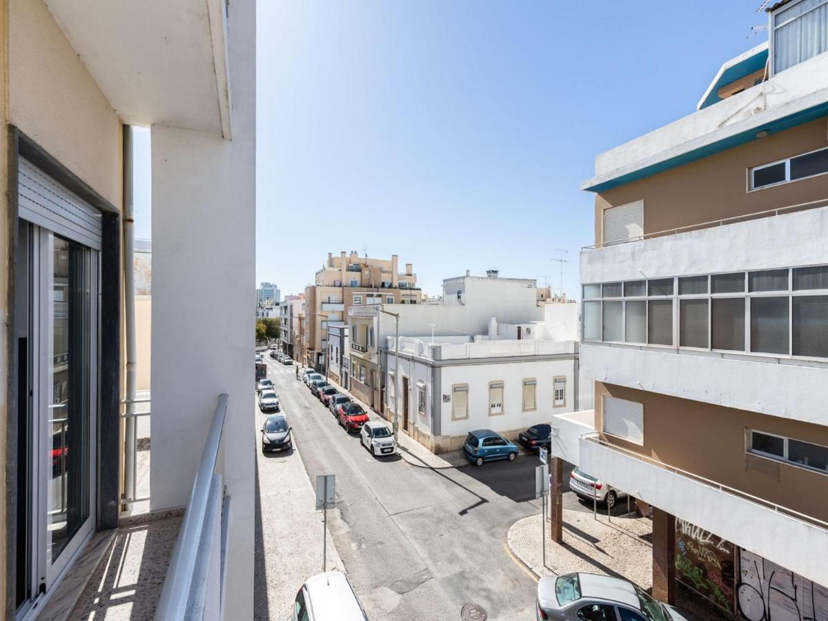 Akisol Faro Sunny Apartment Luaran gambar
